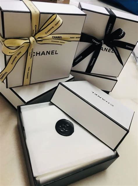 chanel gift box sale.